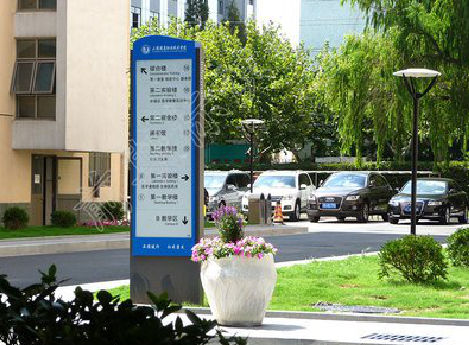 开江哪些因素影响宣传栏的制作？